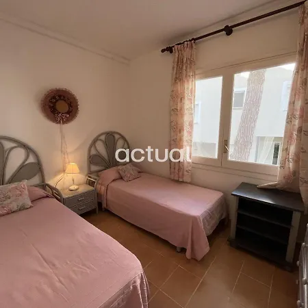 Residencial Bajos Dcha Apartament