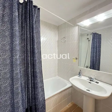 Apartament Residencial Bajos Dcha